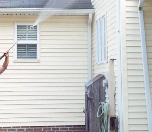 Pressure Washer: Essential Safety Tips To Observe When Power Washing Your House